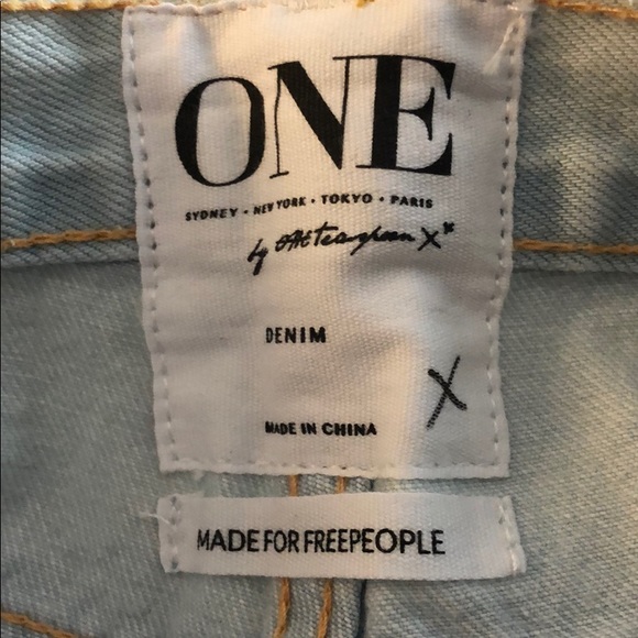 OneTeaspoon Outlaw Boyfriend Short - Picture 5 of 7